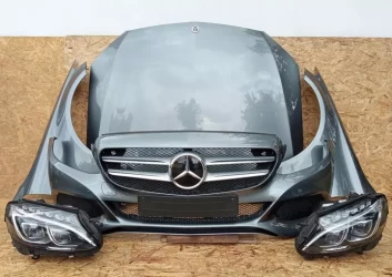 Передняя часть Mercedes C-class W205 авангард