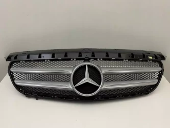 Решетка радиатора Mercedes B-Class W246 AMG