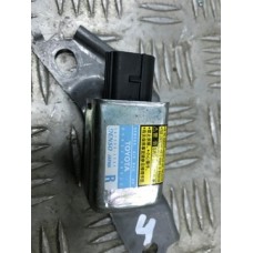 Модуль сенсор air bag lexus rx 350 89833- 48020