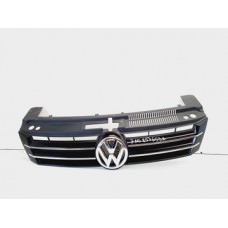 Vw sharan 7n0853653a решетка радиатора решетка