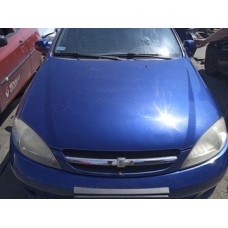 Chevrolet lacetti 1, 4 2004r стекло передняя