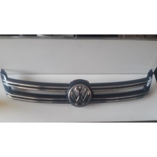 Решетка радиатора vw tiguan и рестайлинг 5n0853655