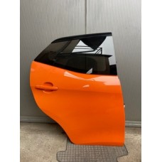 Toyota aygo ii дверь правый задний комплектные 5d 14- 22