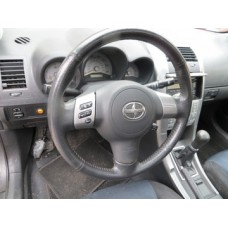 Toyota scion tc 05- руль