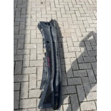 Накладка под лобовое стекло lexus nx 200 300 55751- 78010 eu