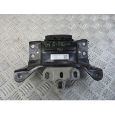 Подушка двигателя 8v0, 5q0199555t, audi a3 e- tron