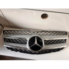 Решетка радиатора(решетка) mercedes glk w204 08- 12