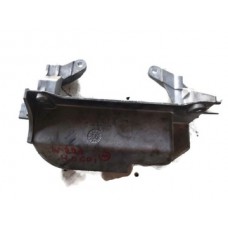 Mercedes w221 4. 0 кронштейн egr a6291420543