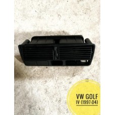 Vw golf bora решетки печкой центральная 1j0819728c