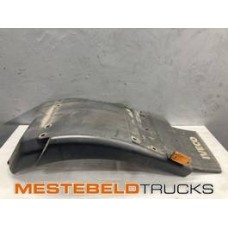 Iveco Spatbord links